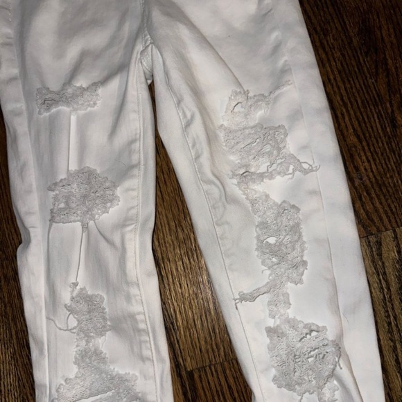 American eagle white jeans - Picture 2 of 3